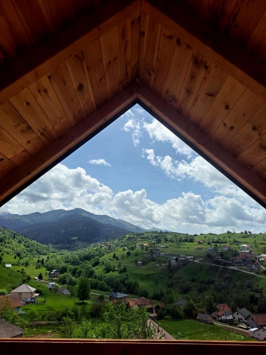 Eco Village Jasavic 普拉夫 外观 照片
